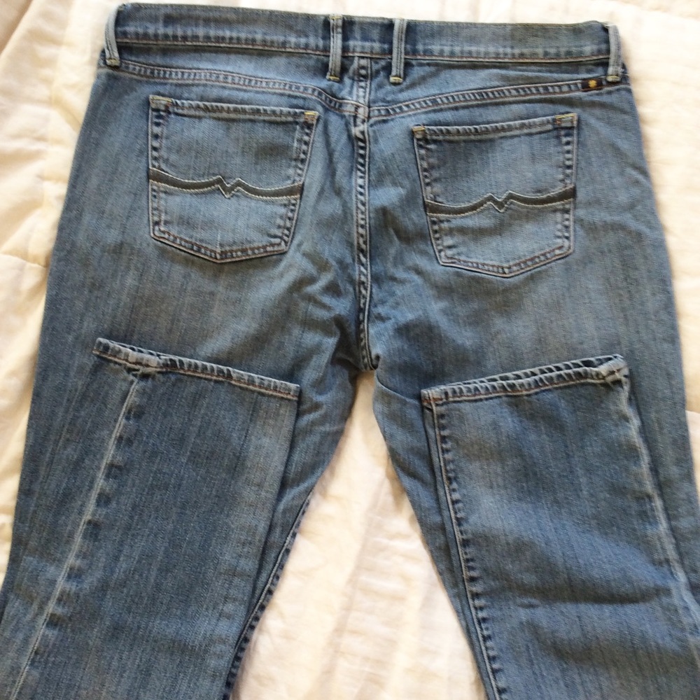 Lucky jeans